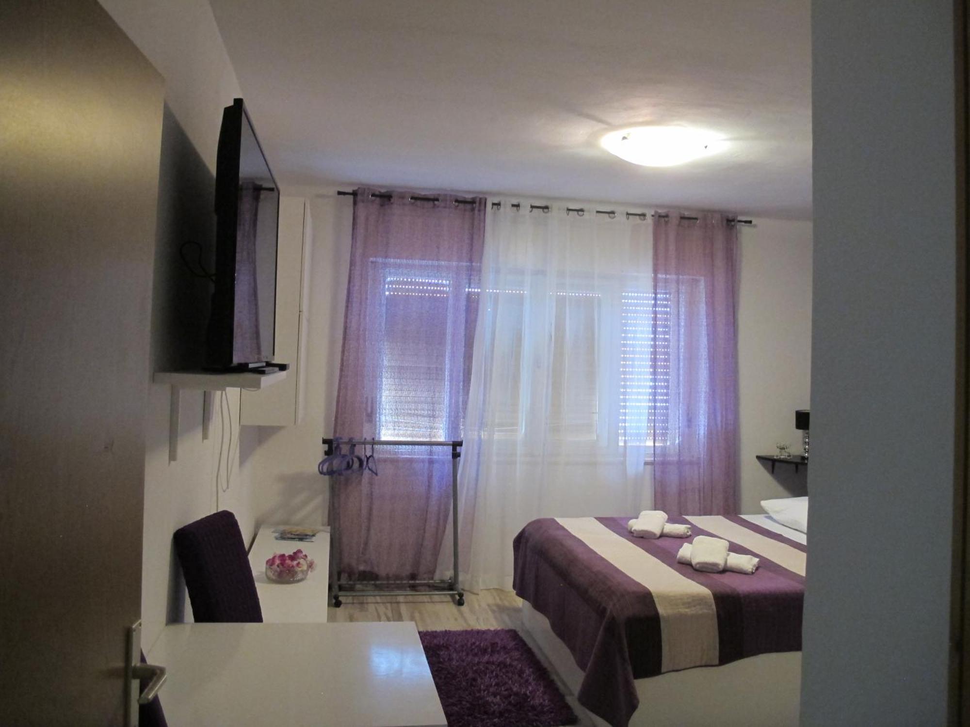 Rooms And Apartment Stambuk II Сплит Екстериор снимка