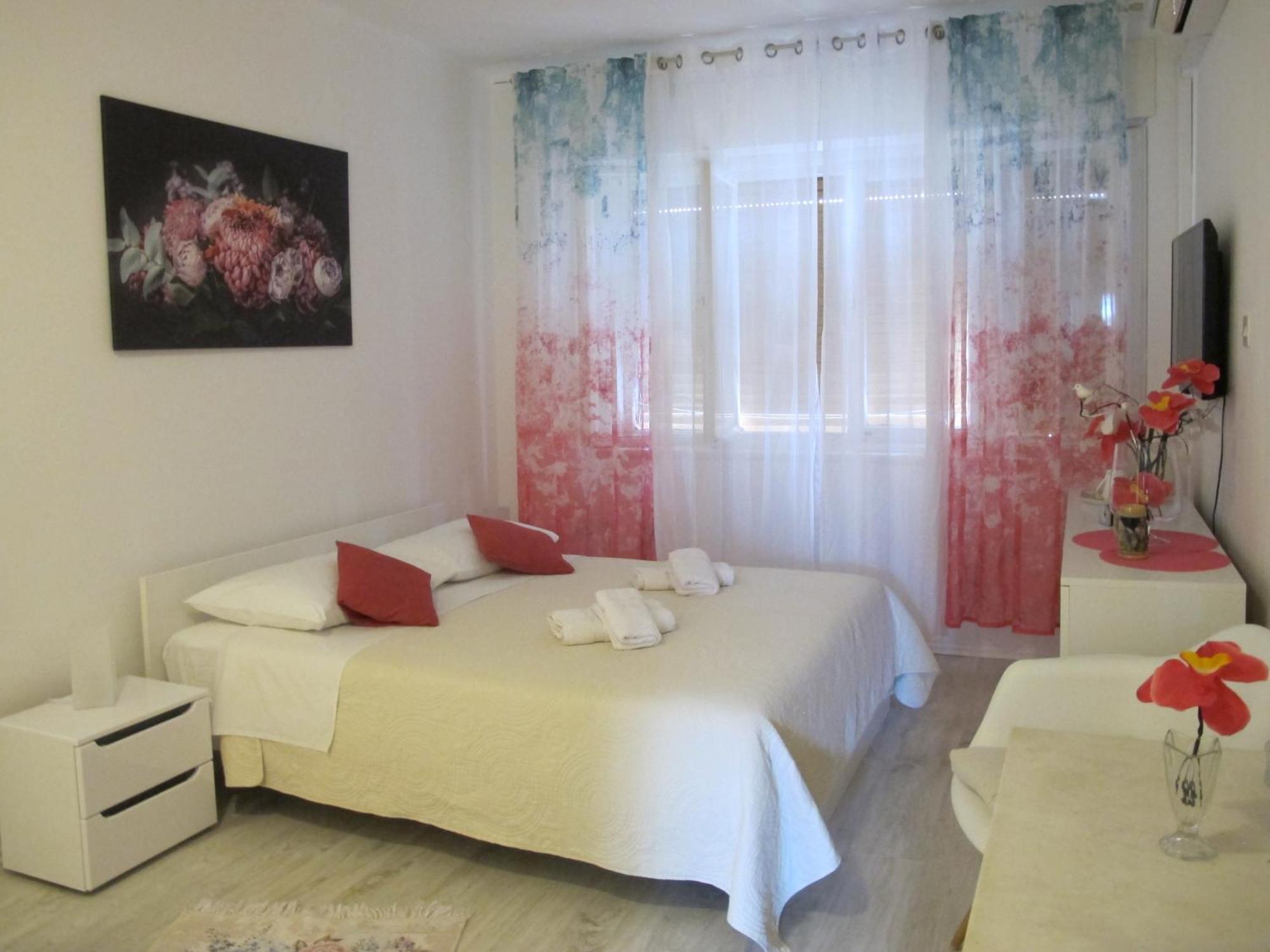Rooms And Apartment Stambuk II Сплит Екстериор снимка